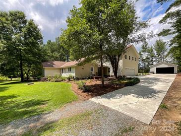 Photo one of 4300 Daniel Dr Waxhaw NC 28173 | MLS 4159530