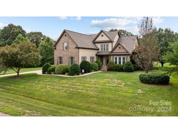 Photo one of 3218 Mountain Creek Dr Sherrills Ford NC 28673 | MLS 4170032