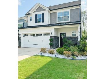 Photo one of 4022 Belle Landing Rd Charlotte NC 28270 | MLS 4170380