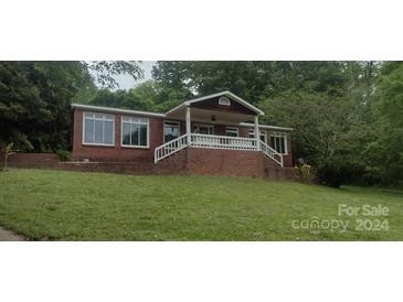 Photo one of 3721 Fox Valley Rd Charlotte NC 28278 | MLS 4170673