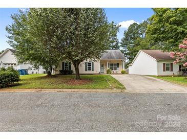 Photo one of 3946 Old Glory Dr Concord NC 28025 | MLS 4172181