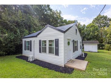 Photo one of 505 Hickory Ave Statesville NC 28677 | MLS 4173632