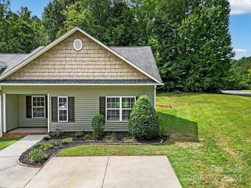 Photo one of 573 Weavers Xing Fort Mill SC 29715 | MLS 4180674