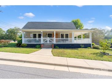 Photo one of 439 N Academy St Mooresville NC 28115 | MLS 4181721