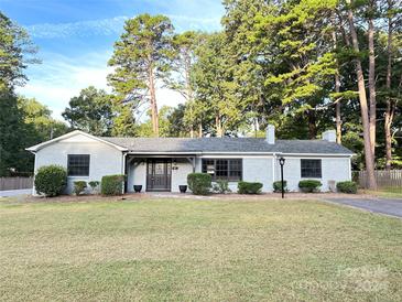 Photo one of 1305 7Th Nw St Hickory NC 28601 | MLS 4182187