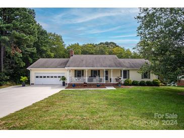 Photo one of 1544 Bishop Dr Lincolnton NC 28092 | MLS 4183592