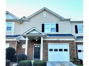 Photo one of 5346 Johnston Mill Ct Charlotte NC 28269 | MLS 4185311