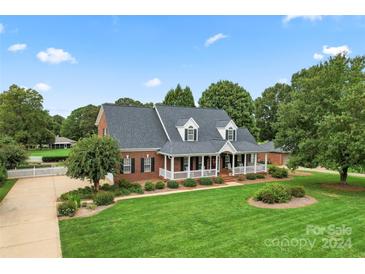 Photo one of 286 Canvasback Rd Mooresville NC 28117 | MLS 4187763