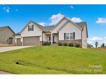 Photo one of 189 Staffordshire Dr Statesville NC 28625 | MLS 4188703