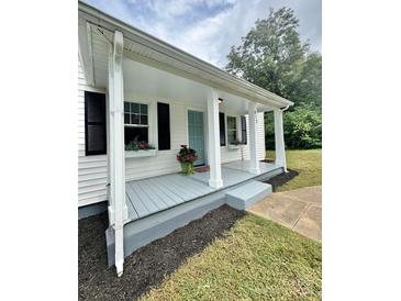 Photo one of 812 Charlotte Ave Statesville NC 28677 | MLS 4189339