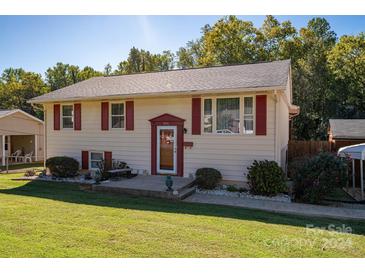 Photo one of 1501 Fern Forest Dr Gastonia NC 28054 | MLS 4190322