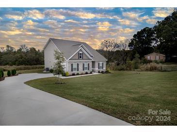 Photo one of 28928 Nelson Mountain Rd Albemarle NC 28001 | MLS 4191652