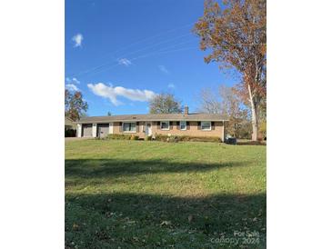 Photo one of 2002 34Th Avenue Ne Dr Hickory NC 28601 | MLS 4202729