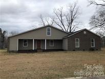 Ranch house with brick and siding exterior at 310 East St, Heath Springs, SC 29058