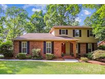 View 1128 Crestbrook Dr Charlotte NC