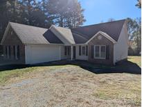 View 3307 Mistywood Dr Monroe NC