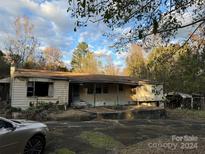 Ranch style home with a large yard at 1476 New Hope Rd, Heath Springs, SC 29058