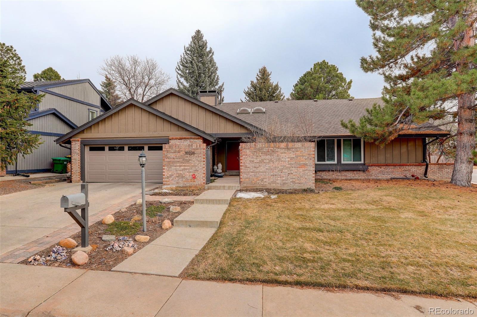 Photo one of 10226 E Fair Pl Englewood CO 80111 | MLS 1582303