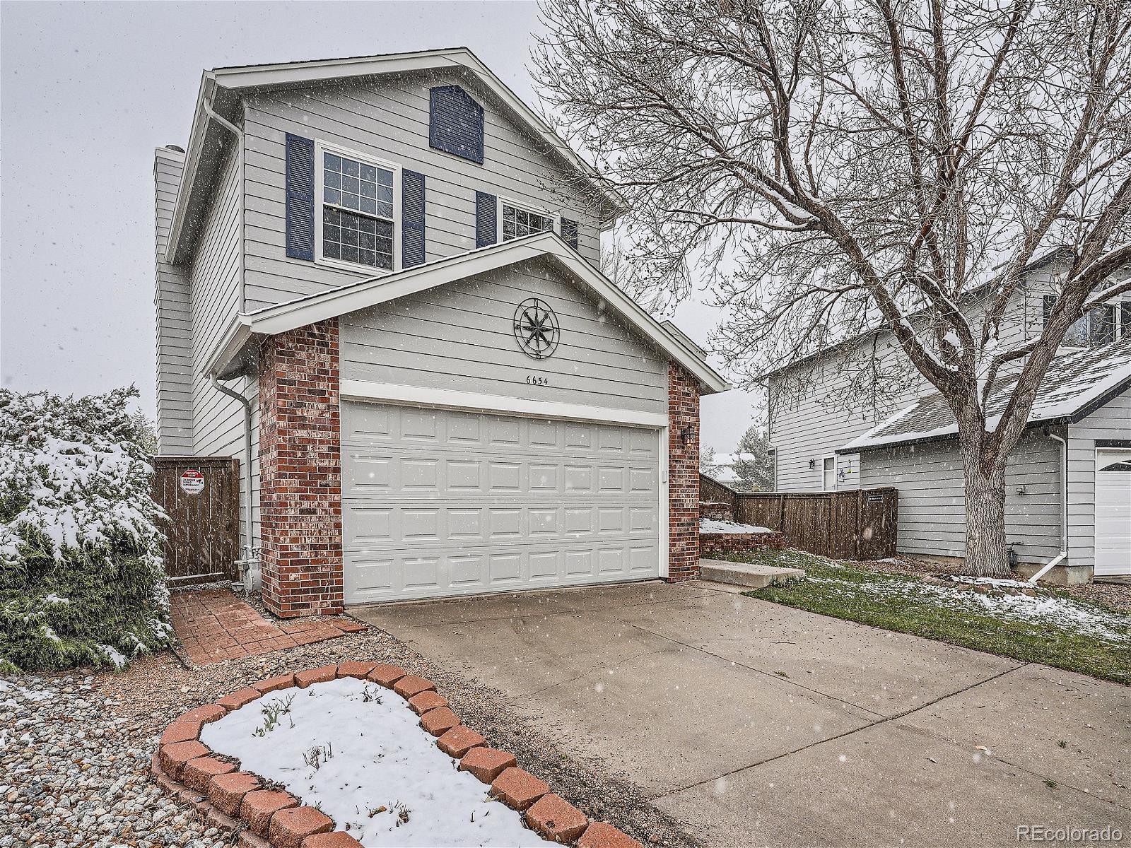 Photo one of 6654 Laguna Cir Highlands Ranch CO 80130 | MLS 2343102