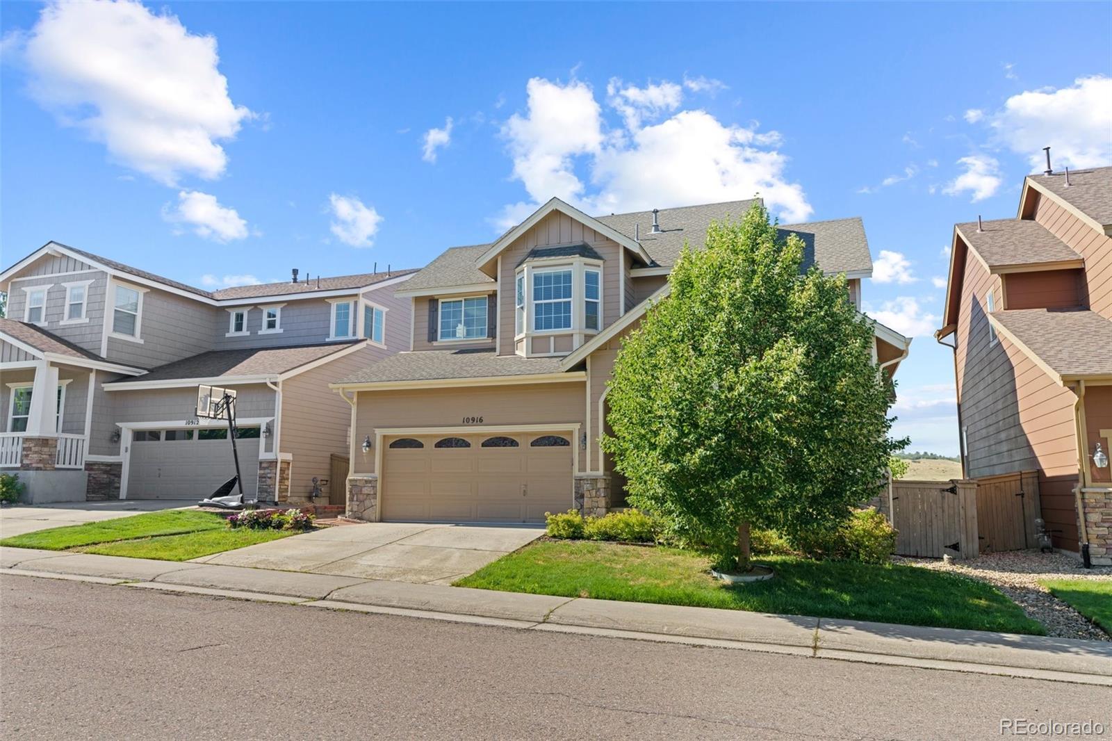 Photo one of 10916 Towerbridge Rd Highlands Ranch CO 80130 | MLS 2410344