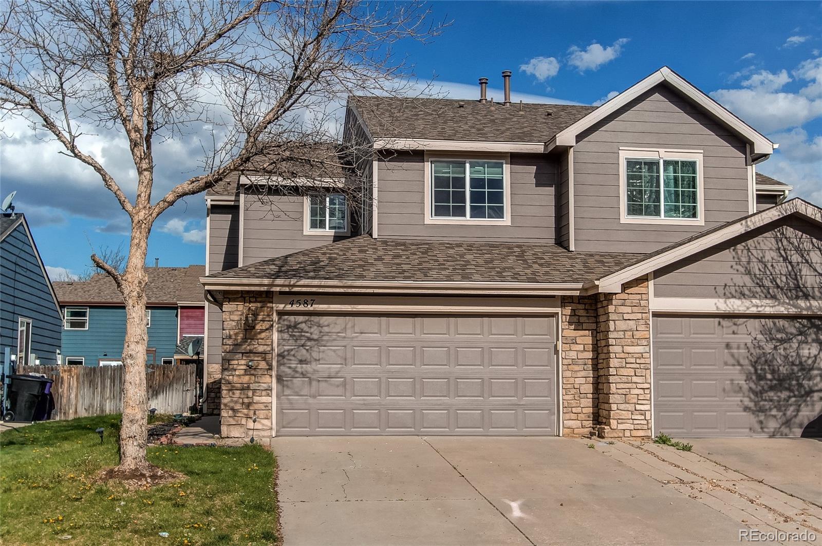 Photo one of 4587 Cornish Way Denver CO 80239 | MLS 2519167