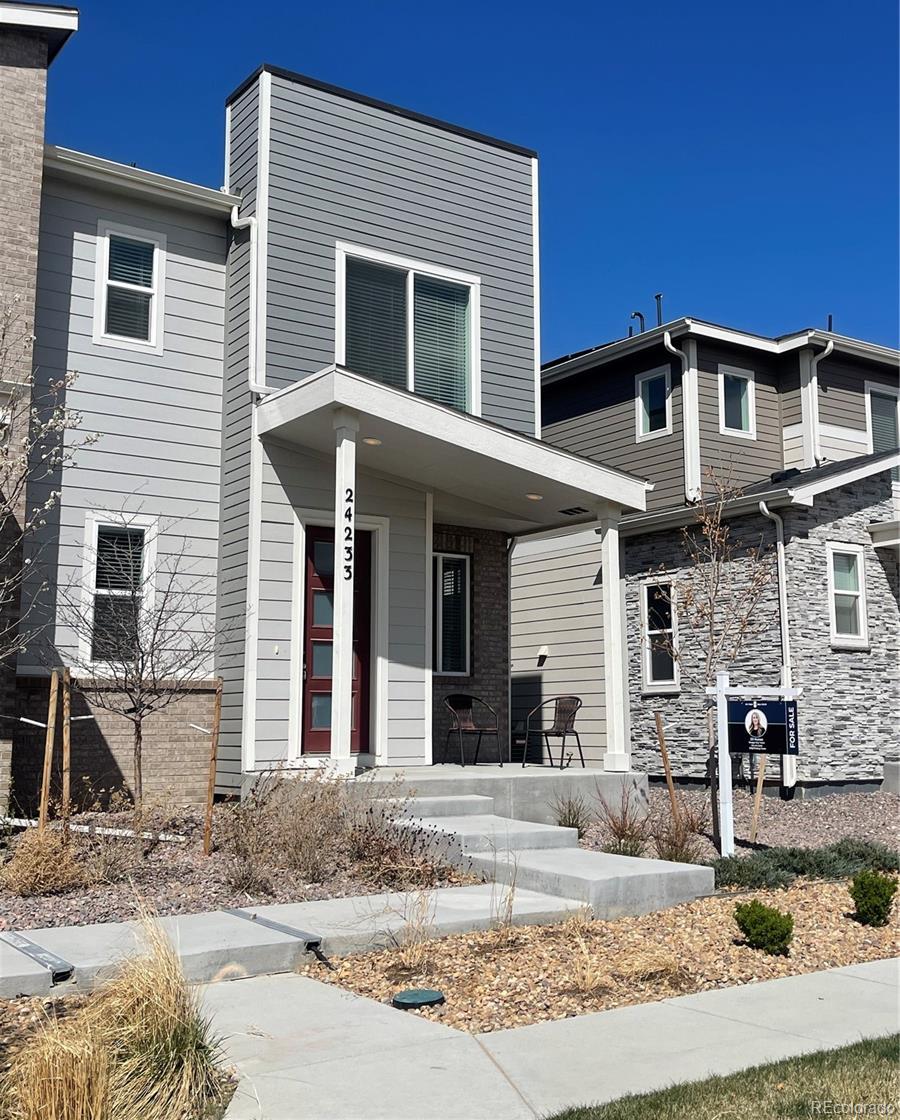 Photo one of 24233 E 41St Ave Aurora CO 80019 | MLS 3003281