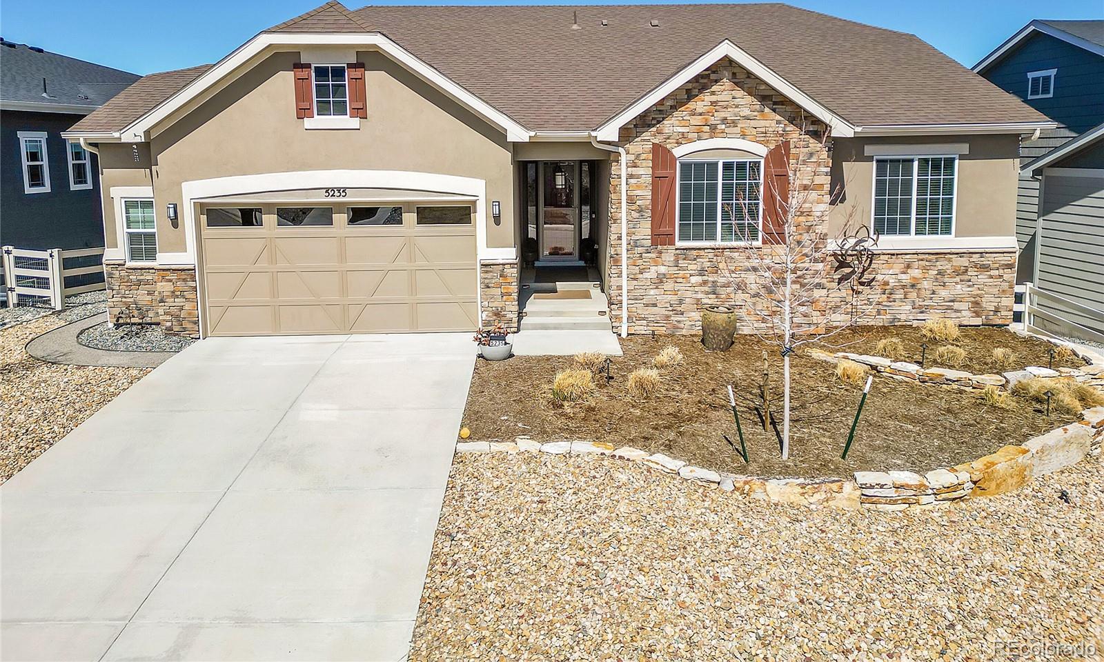 Photo one of 5235 Silver Hare Ct Castle Rock CO 80104 | MLS 3242043