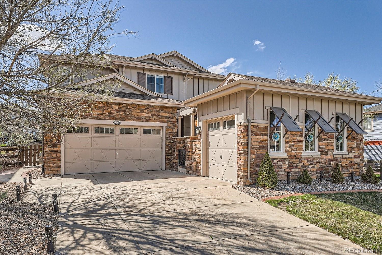 Photo one of 6787 S Riverwood Way Aurora CO 80016 | MLS 3435694