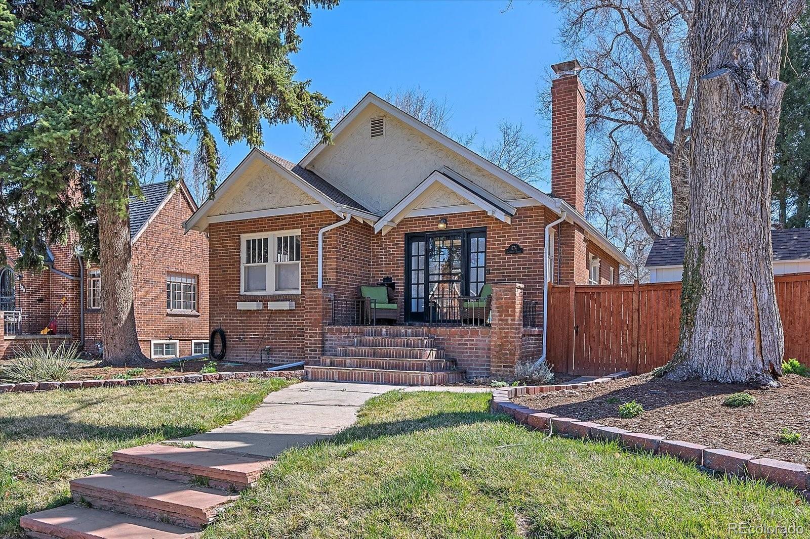 Photo one of 674 Clermont St Denver CO 80220 | MLS 3464905