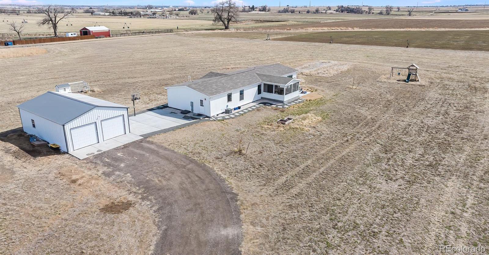 Photo one of 9418 County Road 8 Fort Lupton CO 80621 | MLS 3658879