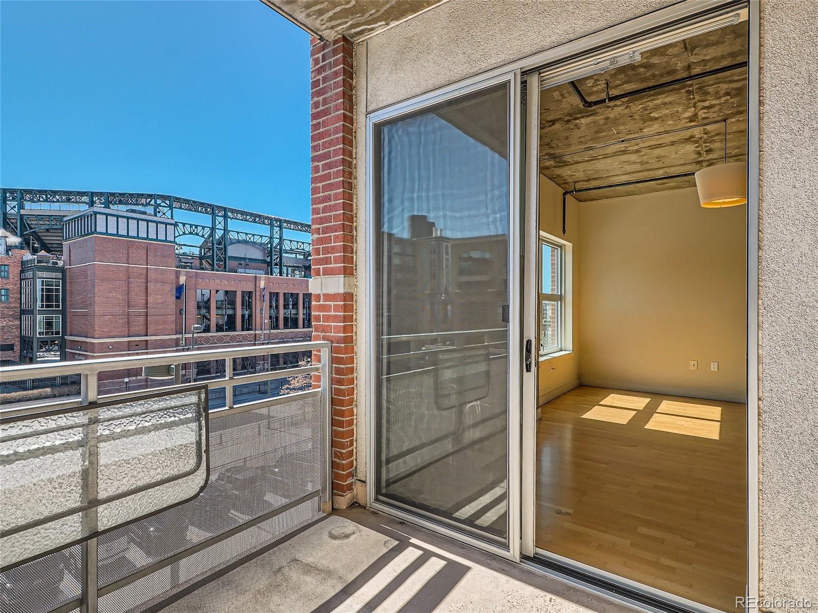 Photo one of 2229 Blake St # 406 Denver CO 80205 | MLS 4275120