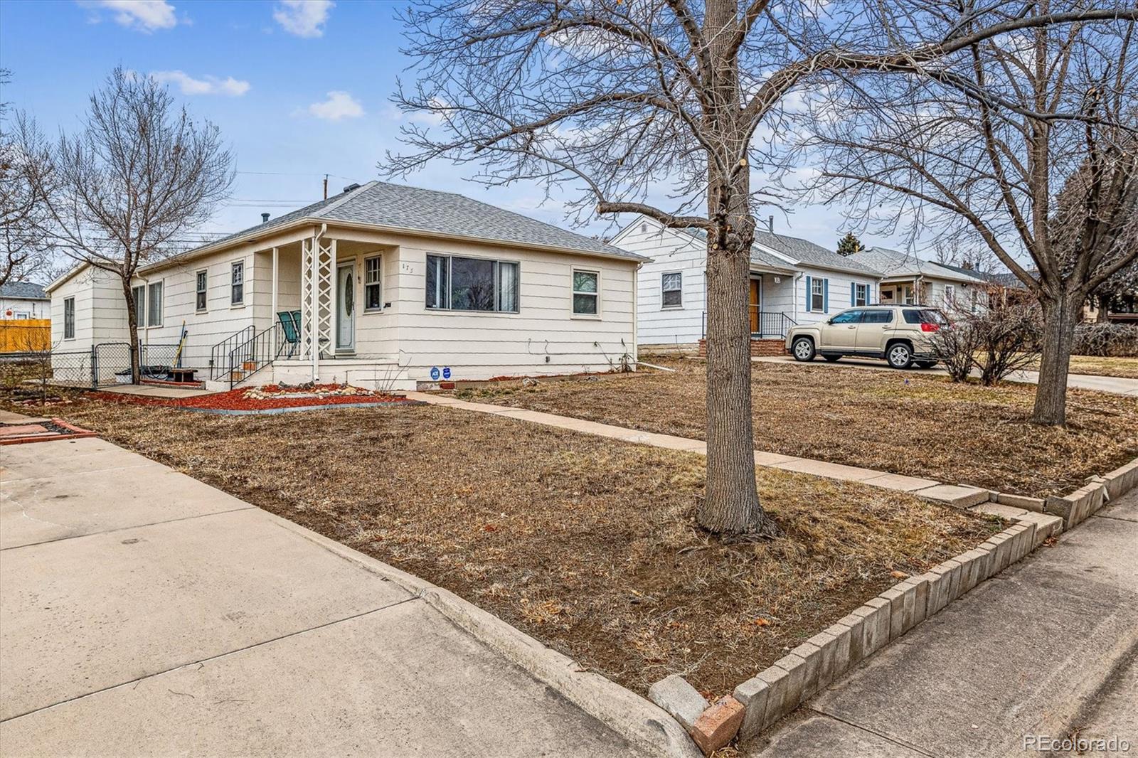 Photo one of 175 S Clay St Denver CO 80219 | MLS 4301793