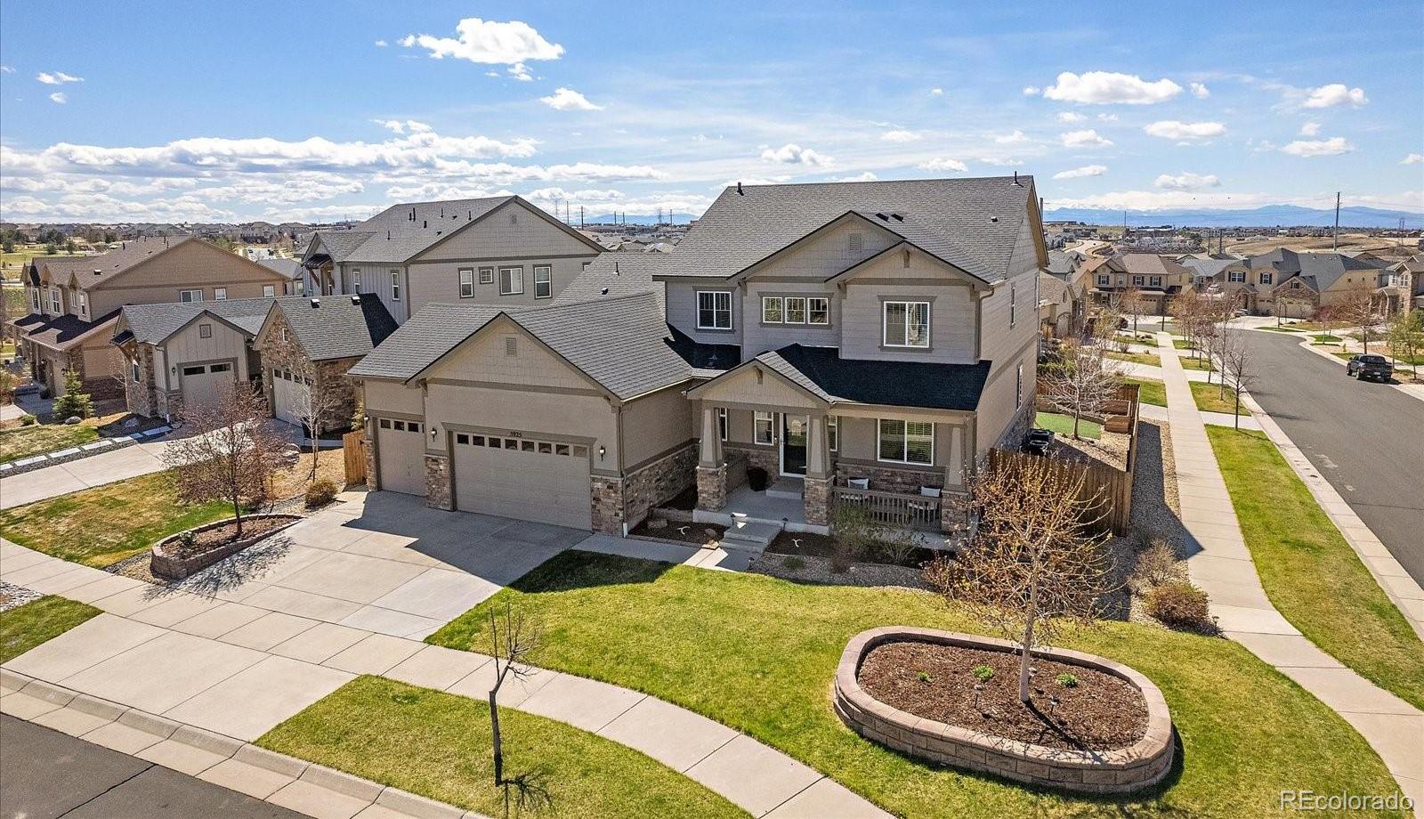 Photo one of 5925 S Kellerman Ct Aurora CO 80016 | MLS 5047368