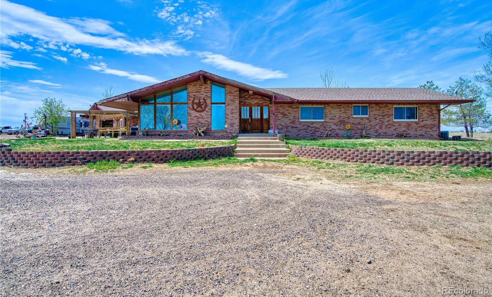Photo one of 18978 County Road 22 Fort Lupton CO 80621 | MLS 5885350