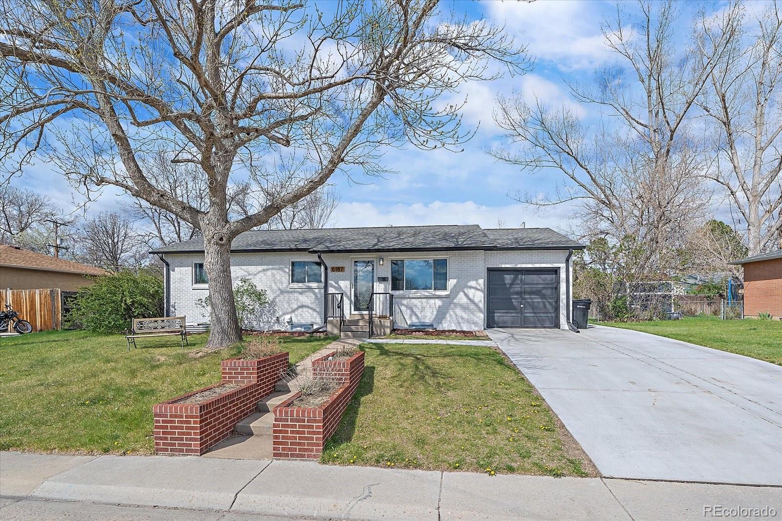 Photo one of 6187 Independence St Arvada CO 80004 | MLS 6523709