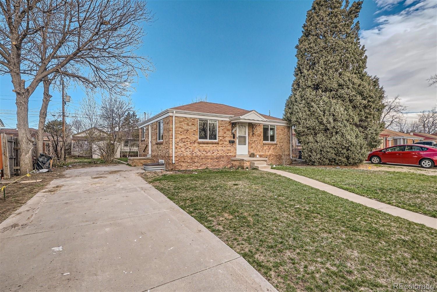 Photo one of 1375 S Dale Ct Denver CO 80219 | MLS 6568582