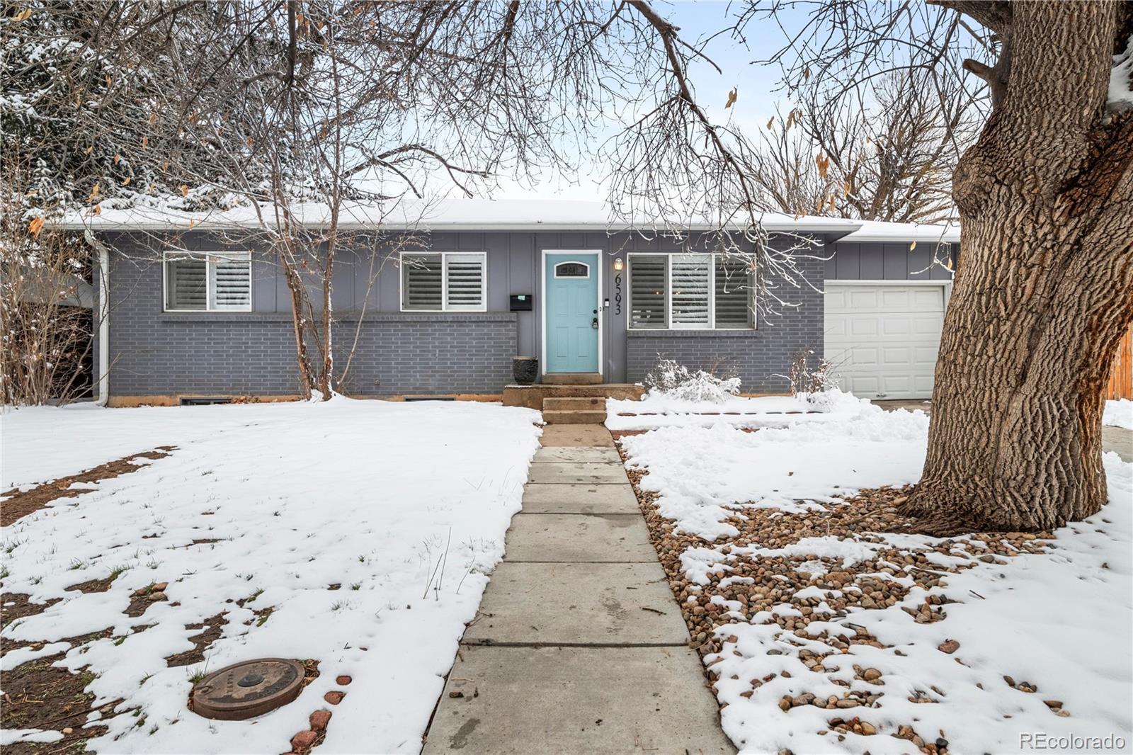 Photo one of 6593 Moore St Arvada CO 80004 | MLS 7559399