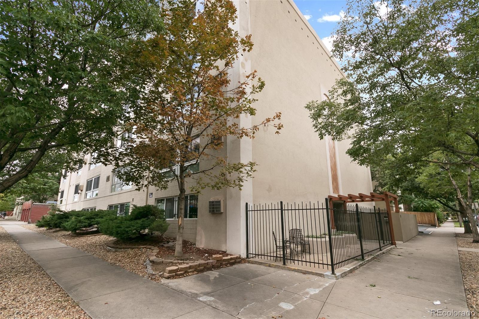 Photo one of 1390 N Emerson St # 105 Denver CO 80218 | MLS 7827578