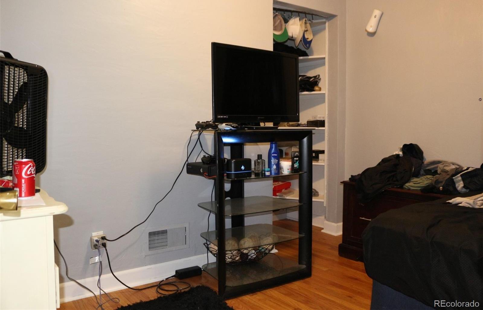 Photo #5