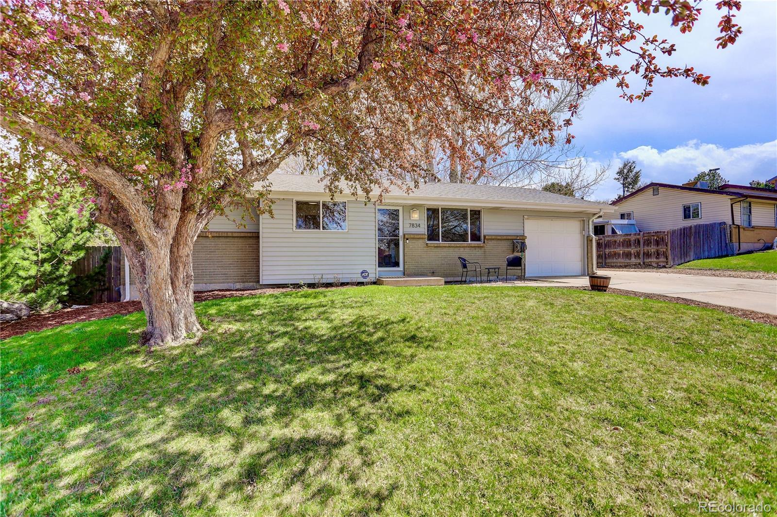 Photo one of 7834 Reed St Arvada CO 80003 | MLS 8814321