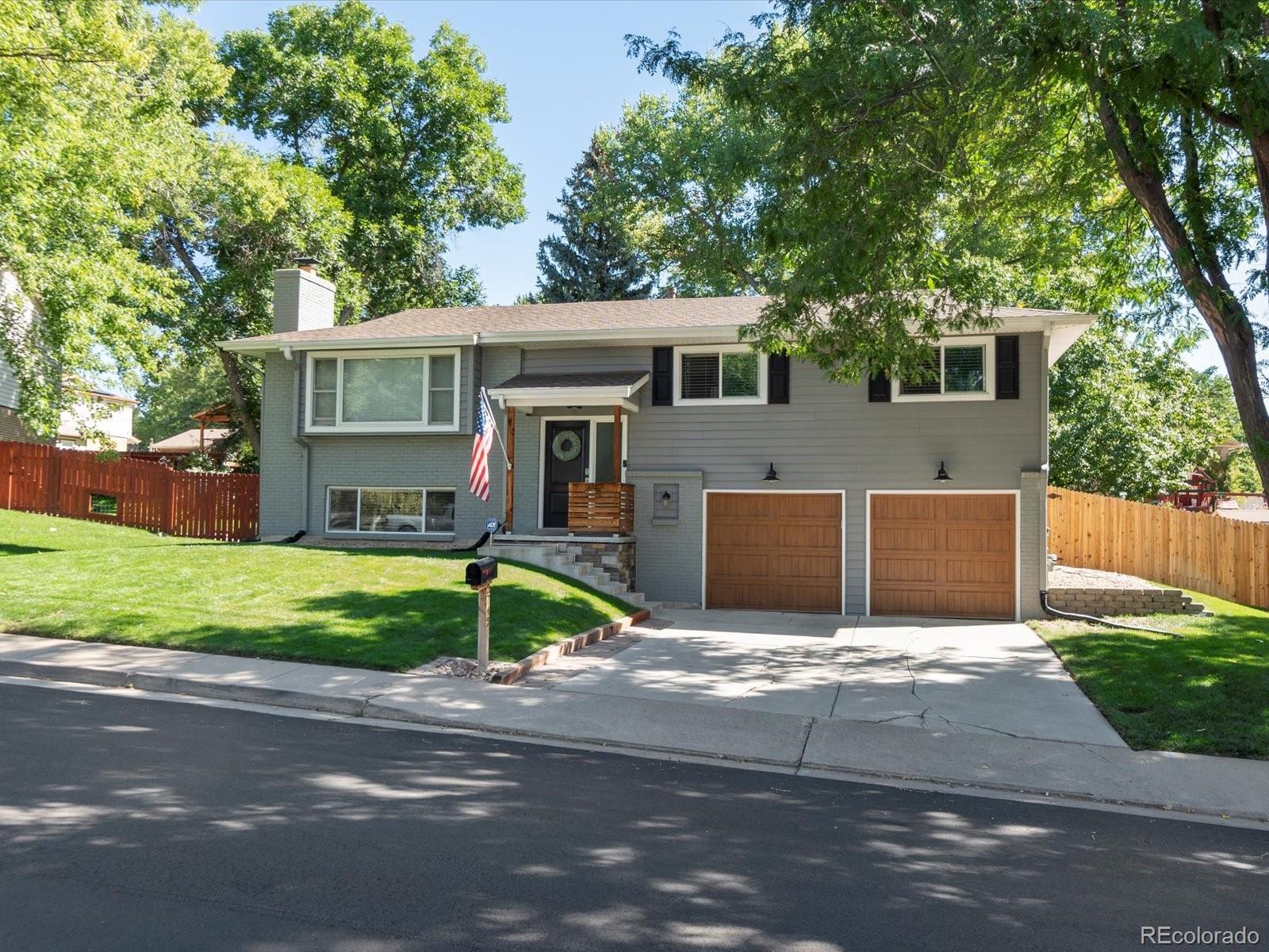 Photo one of 2742 S Quay Way Denver CO 80227 | MLS 8922821