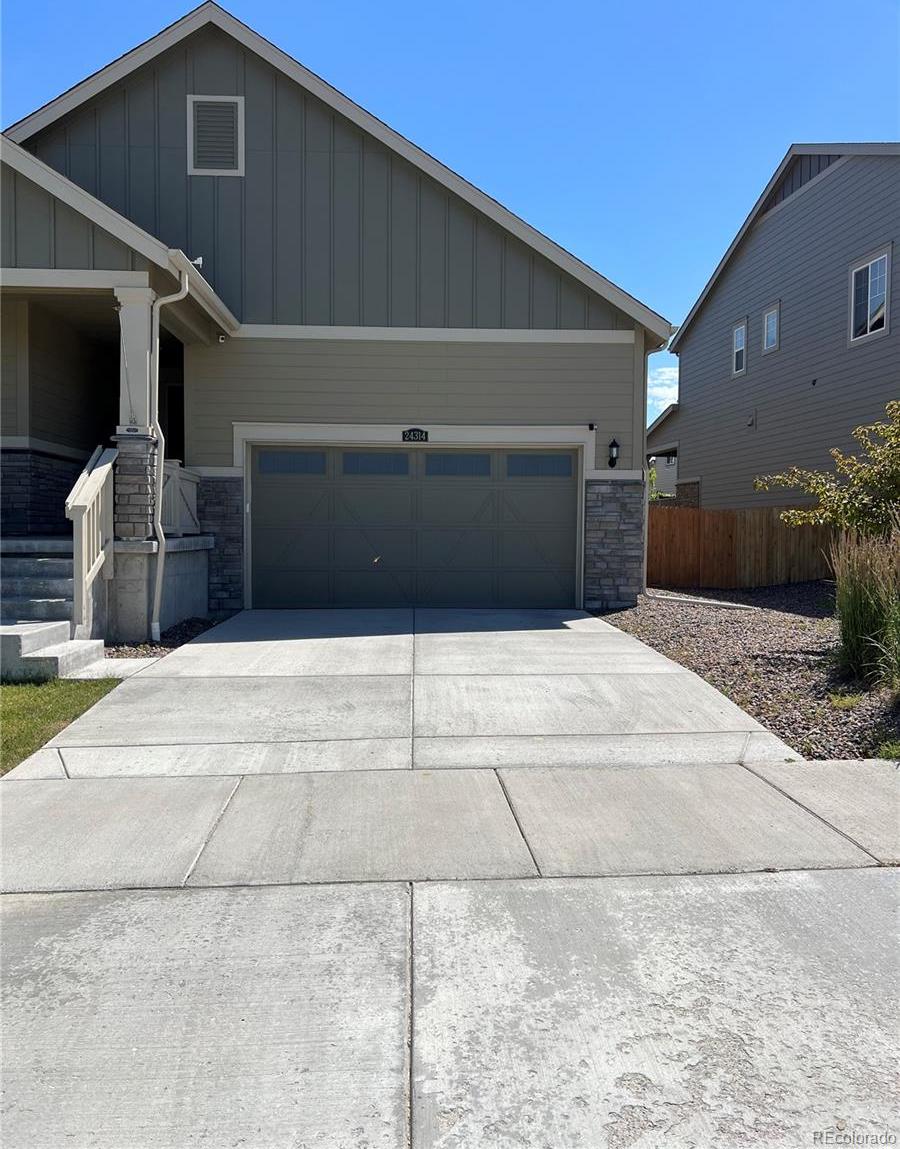 Photo one of 24314 E Ford Ave Aurora CO 80018 | MLS 9177716
