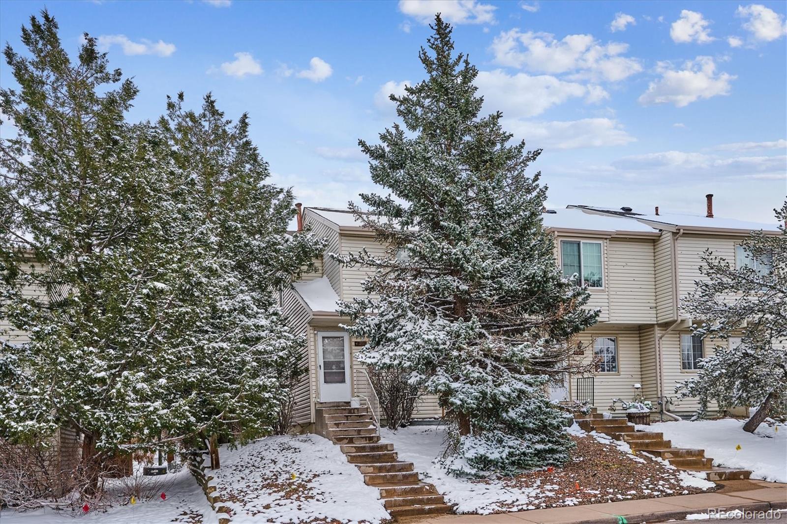 Photo one of 4125 S Mobile Cir # A Aurora CO 80013 | MLS 9276843