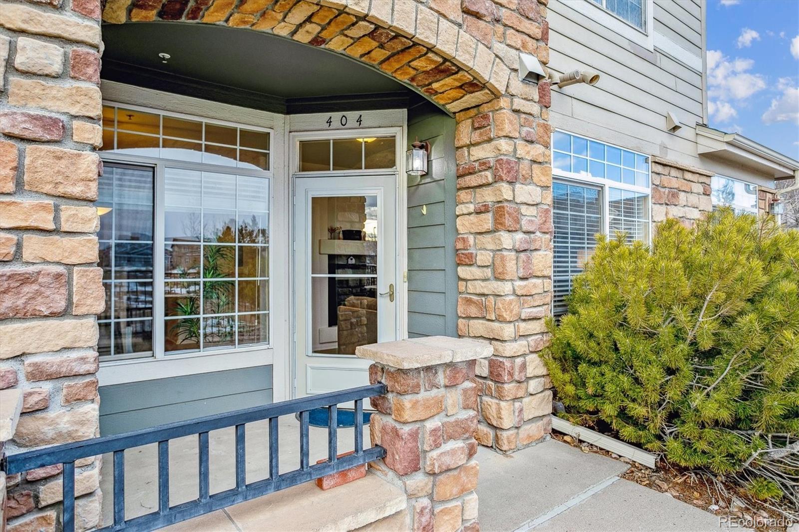 Photo one of 474 Black Feather Loop # 404 Castle Rock CO 80104 | MLS 9959013