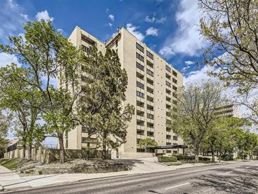 Photo one of 800 Pearl St # 204 Denver CO 80203 | MLS 5620620