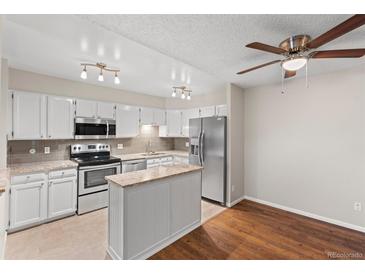 Photo one of 3144 S Wheeling Way # 303 Aurora CO 80014 | MLS 5728688