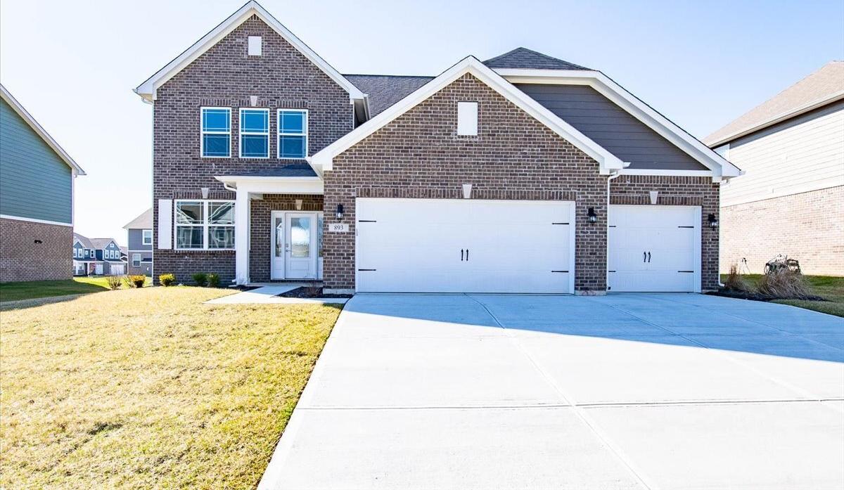 Photo one of 893 Booneway Ln Bargersville IN 46106 | MLS 21932051