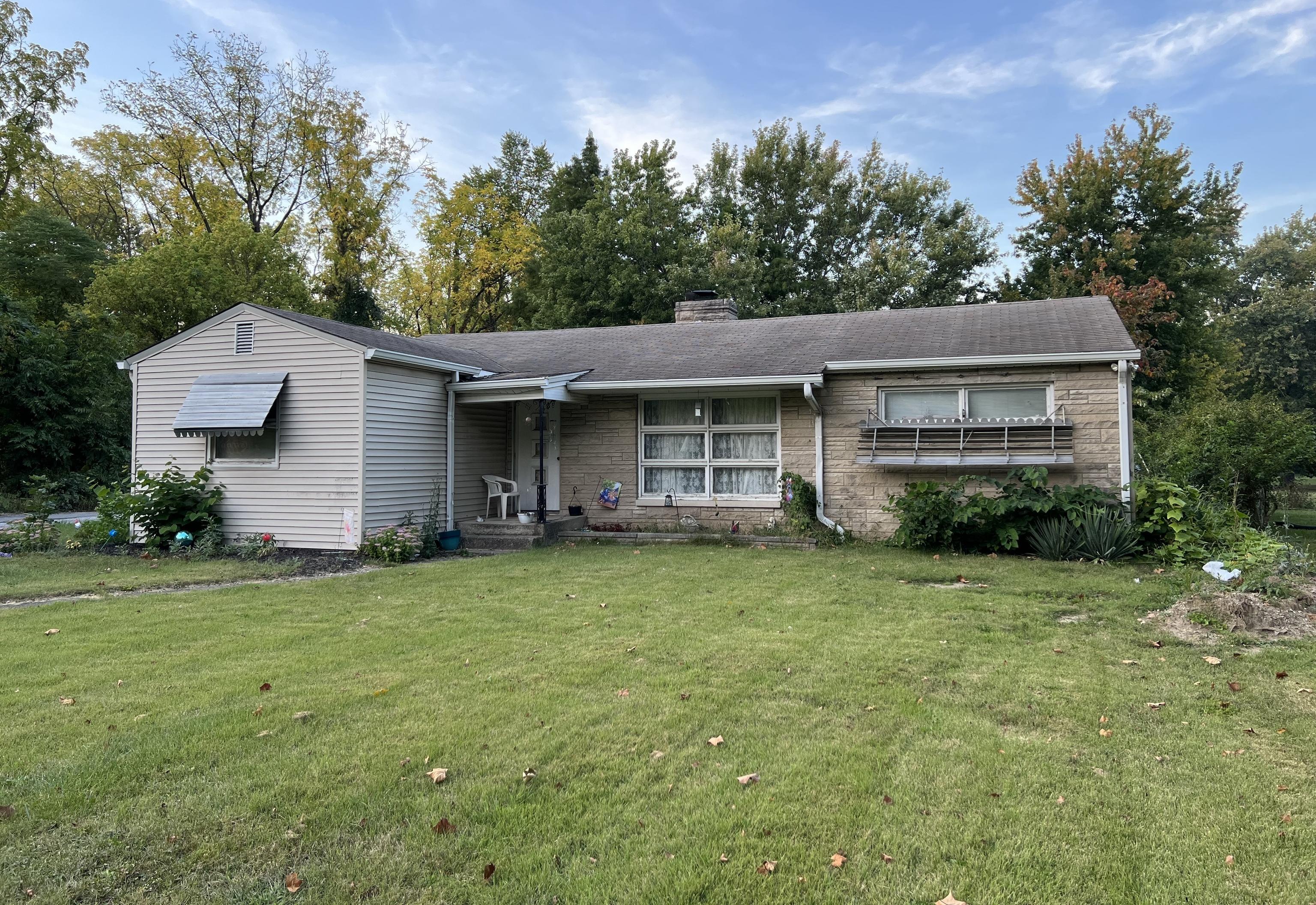 Photo one of 8802 E 10Th St Indianapolis IN 46219 | MLS 21944775
