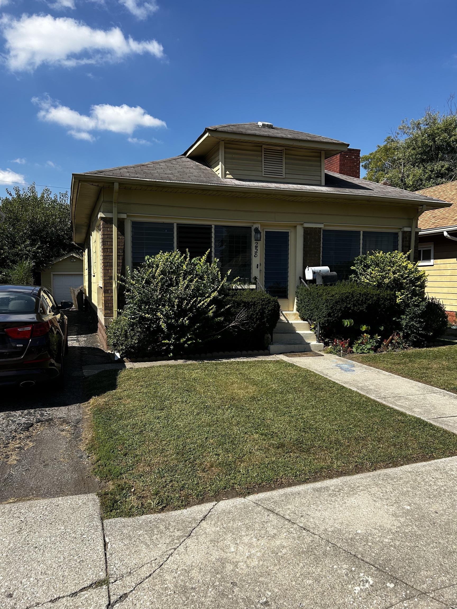 Photo one of 258 N Tremont St Indianapolis IN 46222 | MLS 21946197