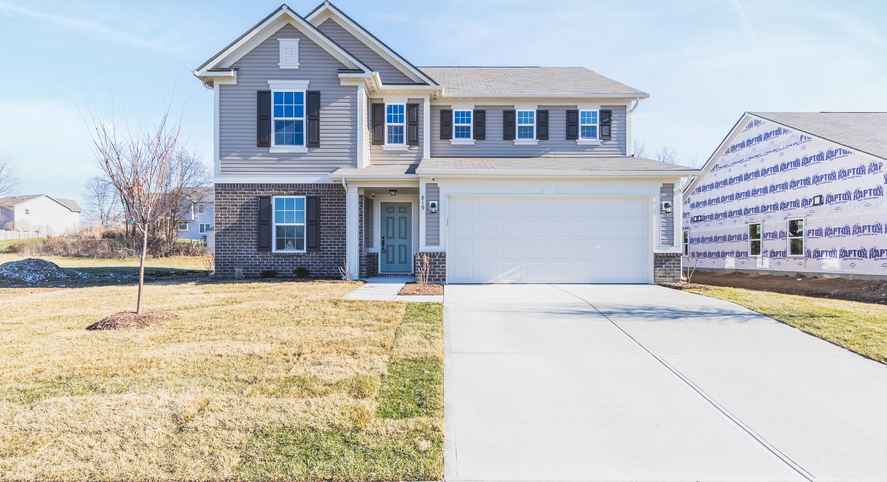 Photo one of 819 Stonehaven Dr Indianapolis IN 46239 | MLS 21949572